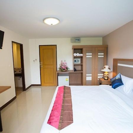 Patong V Hotel 외부 사진